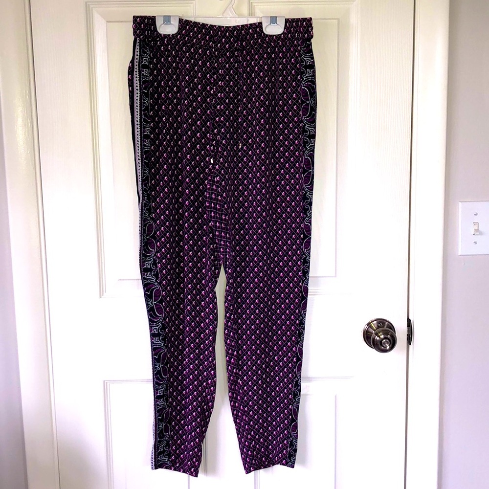 White House Black Market pants, size 6